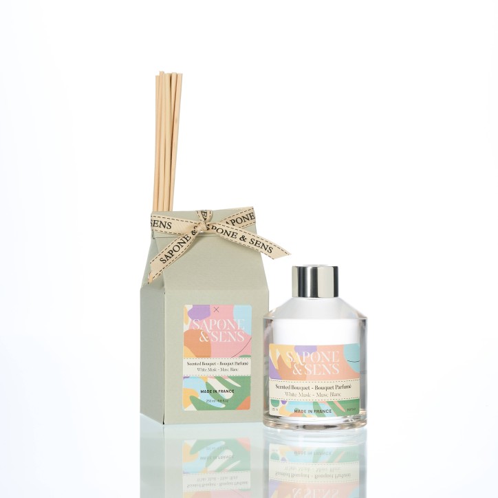 Perfumed bouquet White musk