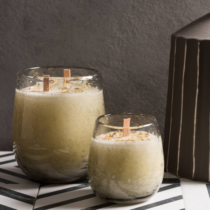 Vela Gris Antracita Oro Rosas 700g