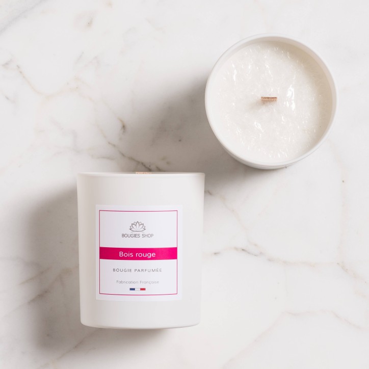 Scented Candle 180 gr - Bois Rouge Scented Candle 180 gr - Bois Rouge